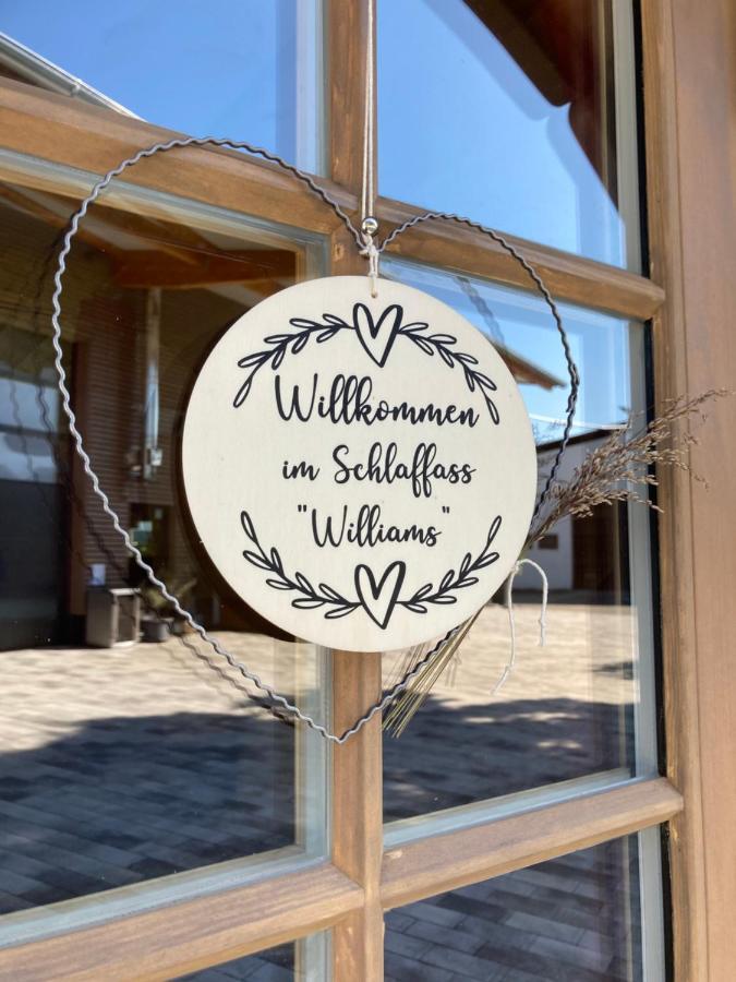 Schlaffaesser Auf Dem Kruegele Hof Murr Exterior foto